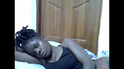 Snapshot of sweet_lma chatting on 06-06-26, 01:05 sweet_lma online show from 06-06-26, 01:05
