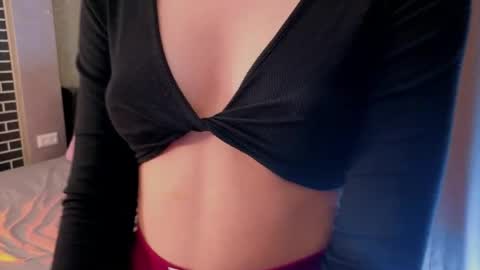 Lana online show from 04-28-26, 05:18