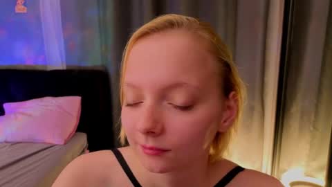 Lana online show from 05-14-26, 04:47