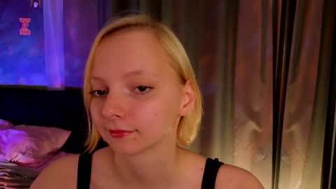 Lana online show from 05-25-26, 05:19