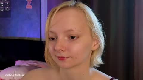 Snapshot of sweet_lynx chatting on 07-09-26, 03:16 Lana online show from 07-09-26, 03:16