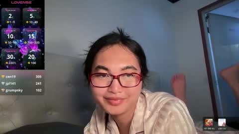 Snapshot of sweet_mariax chatting on 05-24-26, 06:02 Maria Stella online show from 05-24-26, 06:02