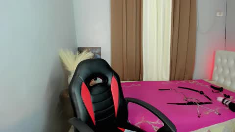 sweet_marie21 online show from 05-19-26, 08:53