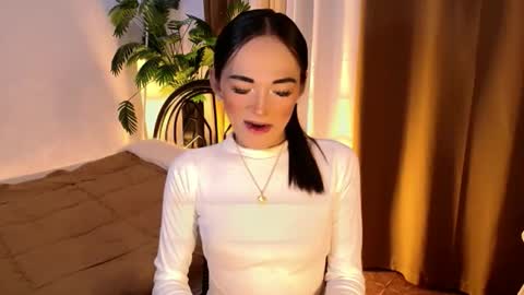Snapshot of sweet_marry143 chatting on 05-21-26, 10:50 marry online show from 05-21-26, 10:50