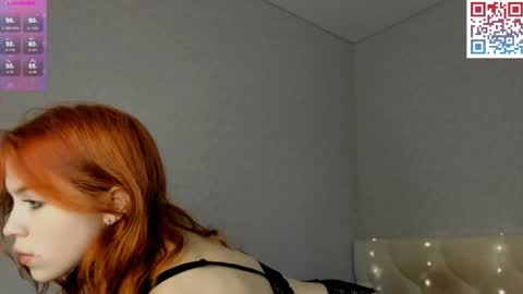 Mia online show from 02-25-26, 12:37