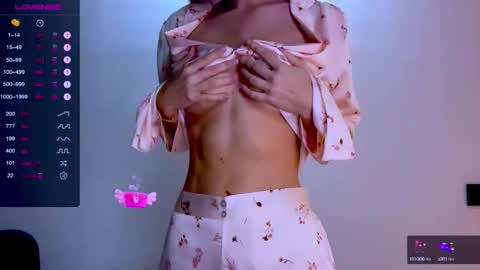 Mia online show from 09-11-25, 05:24