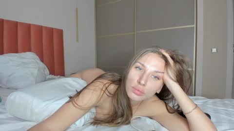 Sofi online show from 12-29-24, 11:07