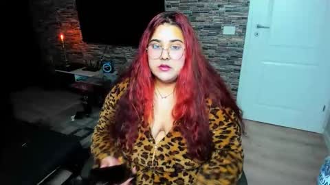 Snapshot of sweet_moommy chatting on 11-20-25, 01:17 sweet_moommy online show from 11-20-25, 01:17