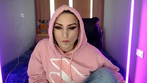 sweet_n_strong online show from 04-23-26, 06:36