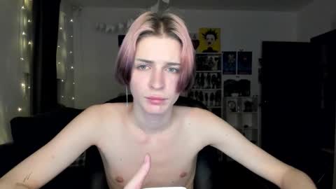 kira online show from 02-17-26, 06:58