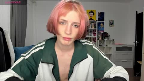 kira online show from 04-01-26, 08:50