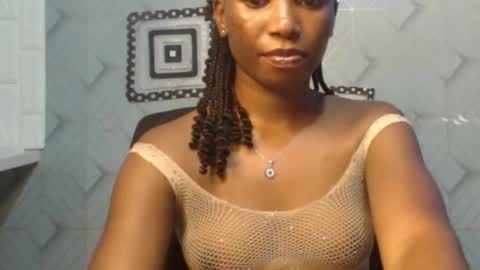 Snapshot of sweet_puna chatting on 02-11-25, 06:55 Nancy online show from 02-11-25, 06:55
