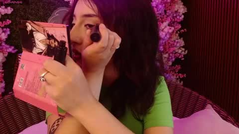 Snapshot of sweet_roxanee chatting on 05-04-26, 09:11 Roxanee online show from 05-04-26, 09:11