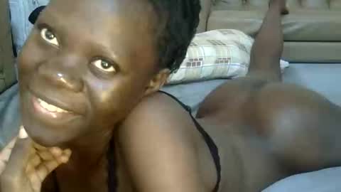 Snapshot of sweet_sharon01 chatting on 05-24-26, 11:37 Sharon online show from 05-24-26, 11:37