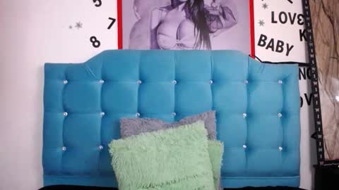 Adriana online show from 11-03-25, 04:19