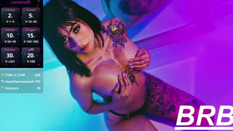 Snapshot of sweet_sophi_ chatting on 12-24-24, 12:44 sophie leone online show from 12-24-24, 12:44