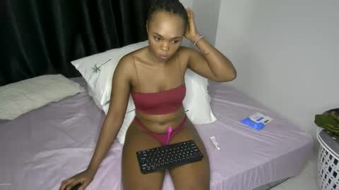 Nina online show from 01-12-26, 11:43