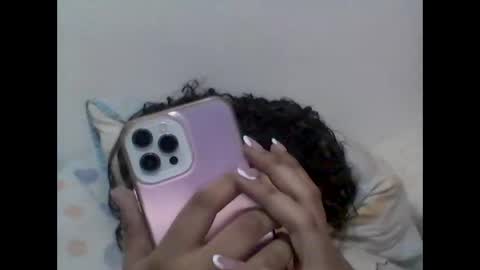 Snapshot of sweet_starxx chatting on 03-02-25, 04:17 Yeileen online show from 03-02-25, 04:17