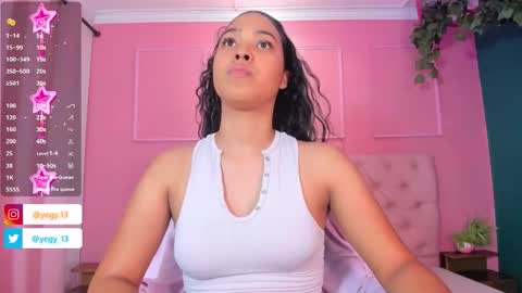 Snapshot of sweet_starxx chatting on 09-30-25, 06:46 Yeileen online show from 09-30-25, 06:46