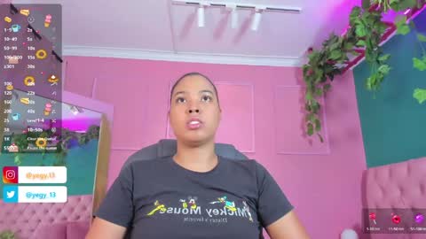 Yeileen online show from 04-25-26, 08:17