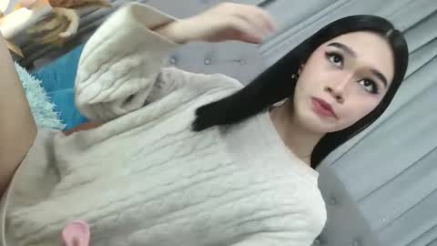 sweet_tatiana28 online show from 06-06-26, 12:32