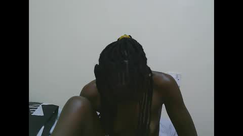 Snapshot of sweet_tattiana chatting on 02-05-25, 02:08 Tatty online show from 02-05-25, 02:08