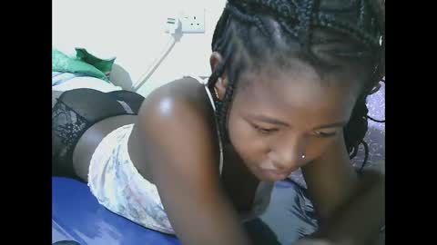 Snapshot of sweet_tattiana chatting on 02-11-25, 12:59 Tatty online show from 02-11-25, 12:59