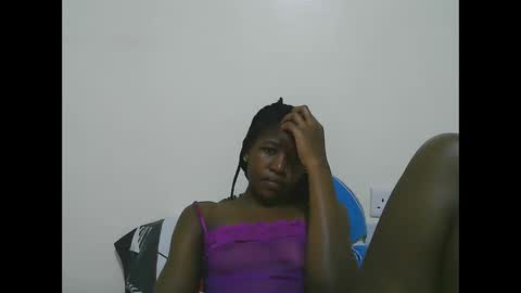 Snapshot of sweet_tattiana chatting on 02-18-25, 12:04 Tatty online show from 02-18-25, 12:04