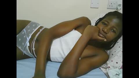 Snapshot of sweet_tattiana chatting on 02-22-25, 01:44 Tatty online show from 02-22-25, 01:44