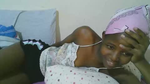 Snapshot of sweet_tattiana chatting on 09-16-25, 02:56 Tatty online show from 09-16-25, 02:56