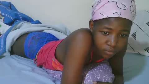 Snapshot of sweet_tattiana chatting on 10-02-25, 02:40 Tatty online show from 10-02-25, 02:40