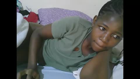 Snapshot of sweet_tattiana chatting on 10-03-25, 12:18 Tatty online show from 10-03-25, 12:18