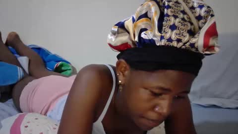 Snapshot of sweet_tattiana chatting on 11-07-25, 08:58 Tatty online show from 11-07-25, 08:58