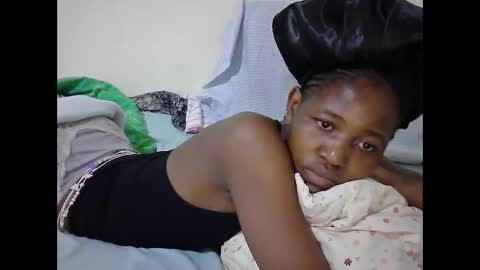 Snapshot of sweet_tattiana chatting on 11-11-25, 03:06 Tatty online show from 11-11-25, 03:06