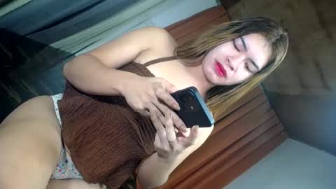 sweet_trexie online show from 06-12-26, 10:52