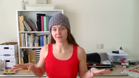 Snapshot of sweet_truffle chatting on 01-03-25, 02:51 Heidi Brenner - Please check bio for schedule  FAQ online show from 01-03-25, 02:51