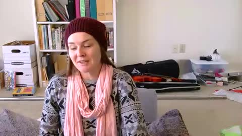 Snapshot of sweet_truffle chatting on 01-15-25, 04:54 Heidi Brenner - Please check bio for schedule  FAQ online show from 01-15-25, 04:54