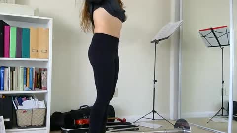 Snapshot of sweet_truffle chatting on 01-25-25, 09:14 Heidi Brenner - Please check bio for schedule  FAQ online show from 01-25-25, 09:14