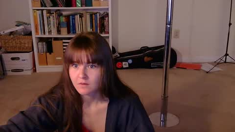 Snapshot of sweet_truffle chatting on 01-30-25, 12:16 Heidi Brenner - Please check bio for schedule  FAQ online show from 01-30-25, 12:16