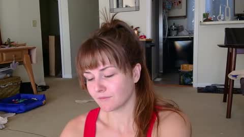 Snapshot of sweet_truffle chatting on 09-12-25, 02:06 Heidi Brenner - Please check bio for schedule  FAQ online show from 09-12-25, 02:06
