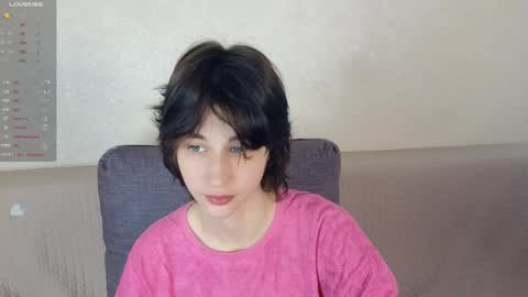 Snapshot of sweet_vanillopa chatting on 06-08-26, 03:07 Carolina Lu online show from 06-08-26, 03:07