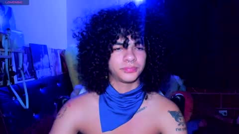 Snapshot of sweet_vond chatting on 02-09-25, 05:40 Steven independent model online show from 02-09-25, 05:40