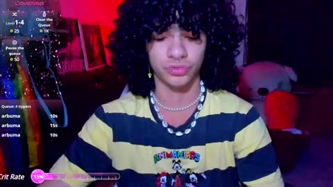 Snapshot of sweet_vond chatting on 02-15-25, 10:11 Steven independent model online show from 02-15-25, 10:11