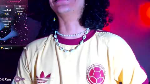 Snapshot of sweet_vond chatting on 02-19-25, 06:11 Steven independent model online show from 02-19-25, 06:11