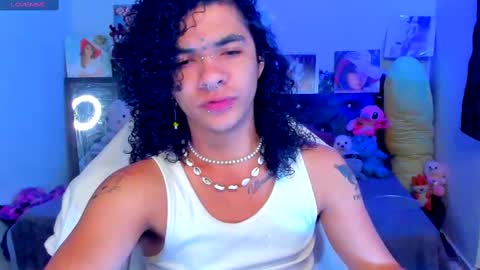 Snapshot of sweet_vond chatting on 03-06-25, 08:16 Steven independent model online show from 03-06-25, 08:16