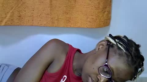 sweet_zarah online show from 02-16-26, 07:59