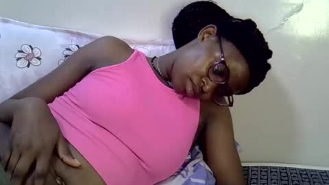 Snapshot of sweet_zarah chatting on 04-27-26, 12:47 sweet_zarah online show from 04-27-26, 12:47