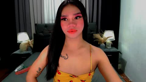 bea takashi  online show from 03-25-26, 08:53