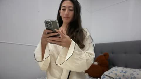 Amelia online show from 07-07-26, 11:20