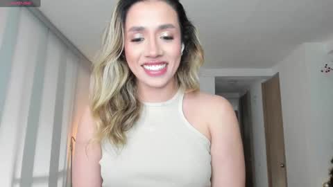 Camila online show from 01-04-25, 09:09